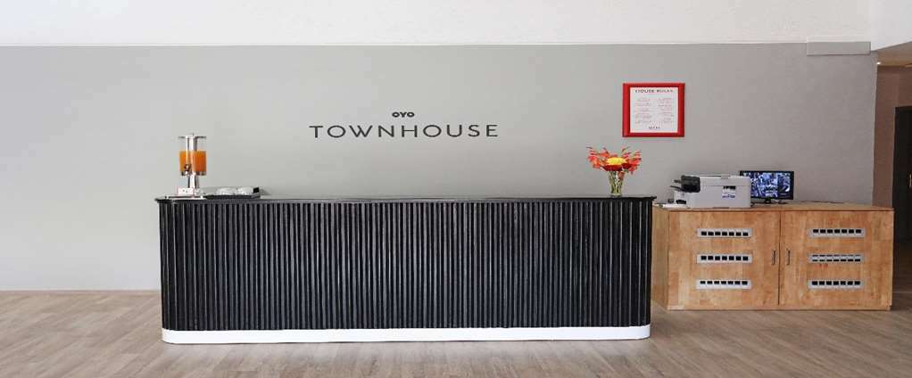 Oyo Townhouse 027 Sector 15 Gurgaon Hotel Fasilitas foto