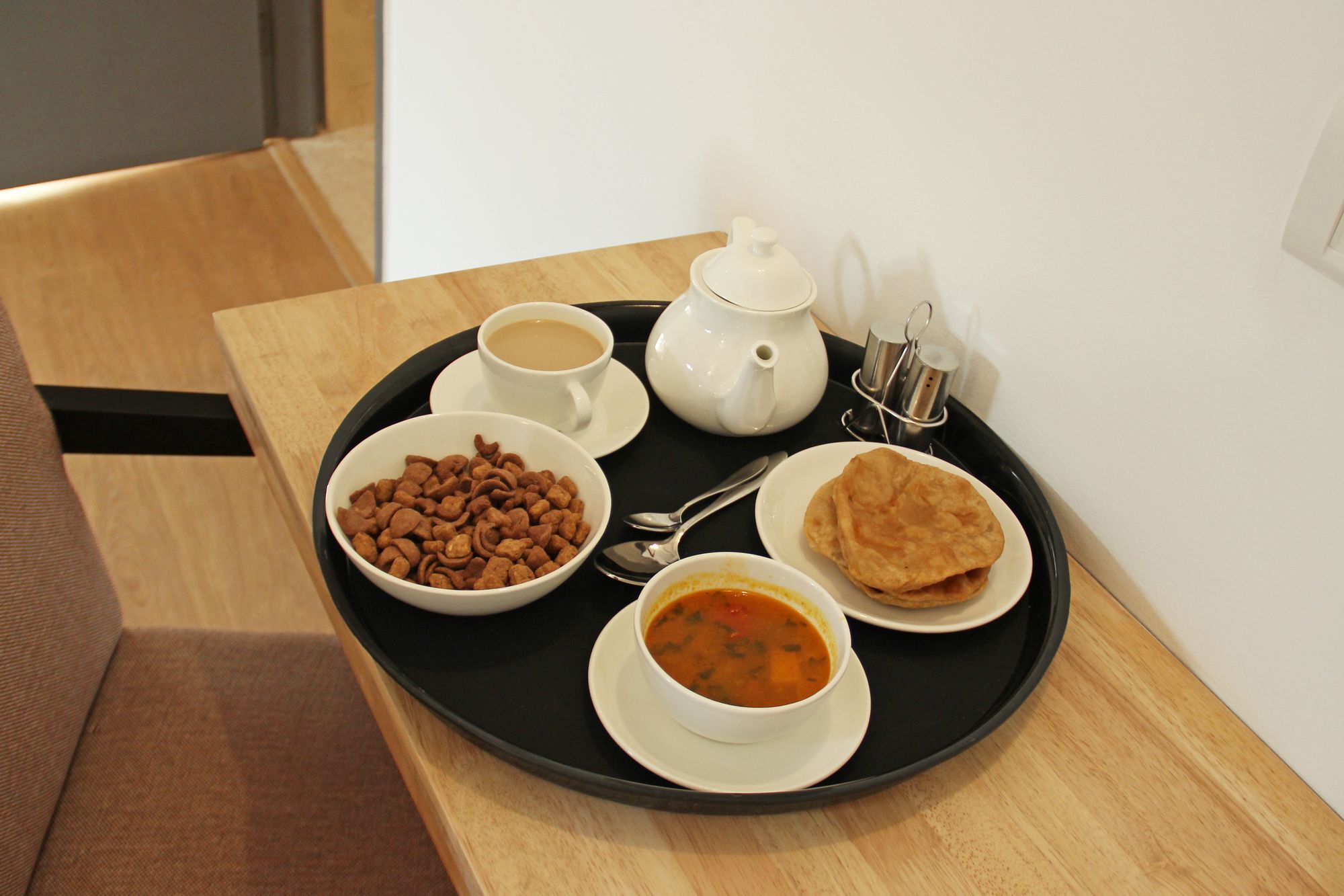 Oyo Townhouse 027 Sector 15 Gurgaon Hotel Bagian luar foto